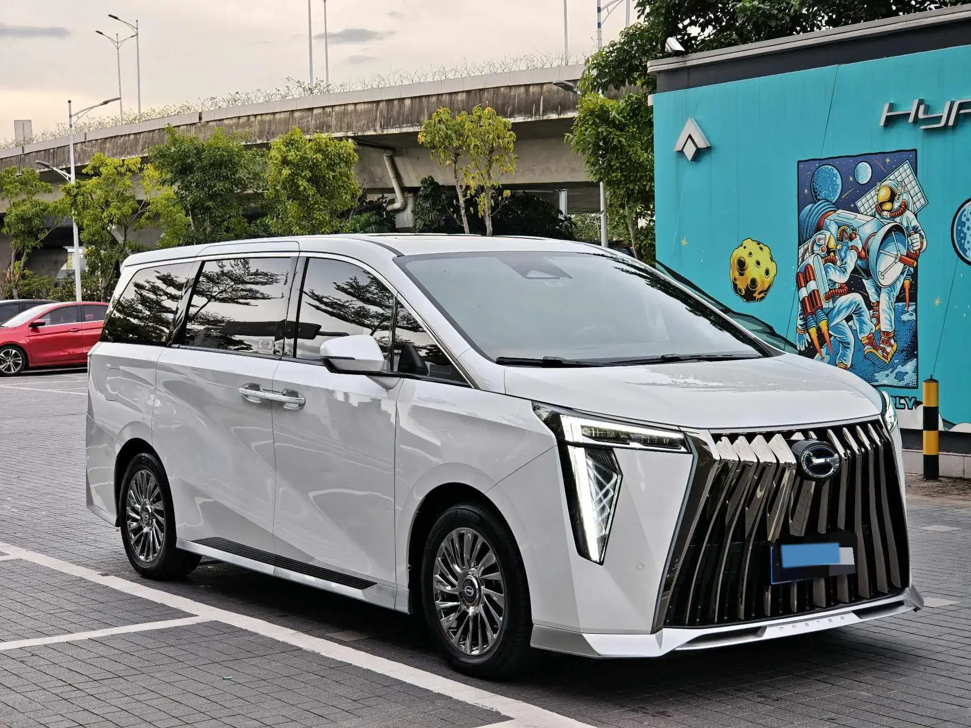 2023 GAC TRUMPCHI thumbnail 3