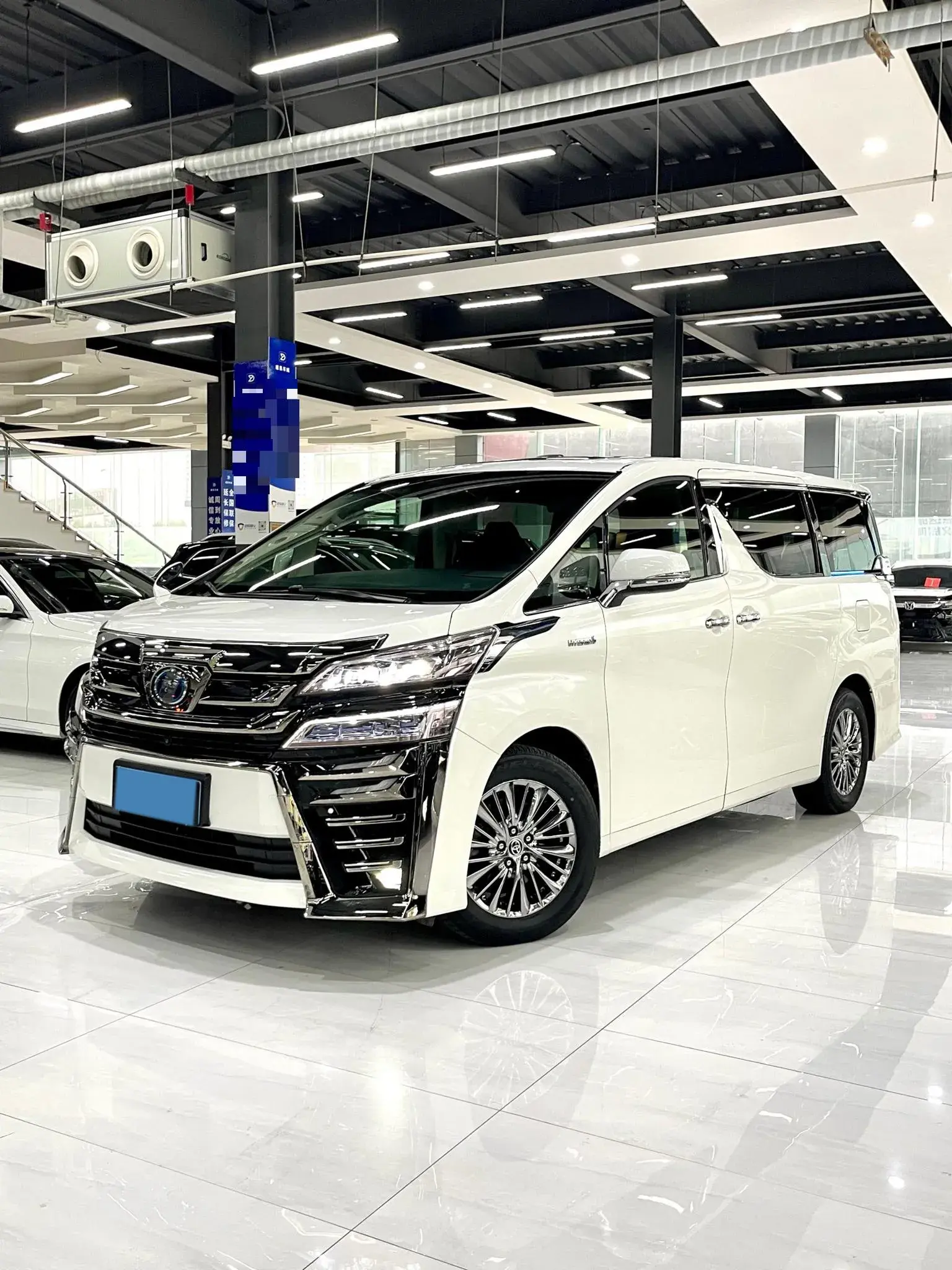 2019 TOYOTA VELLFIRE view 1