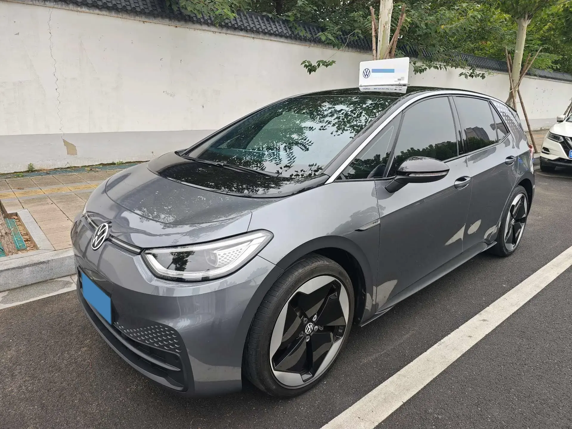 2022 VOLKSWAGEN ID.3 view 1