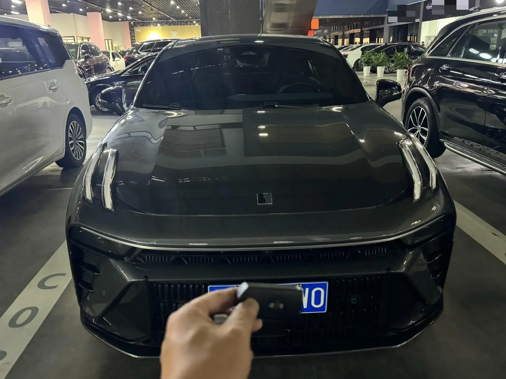 2023 LYNK&CO 03 thumbnail 2