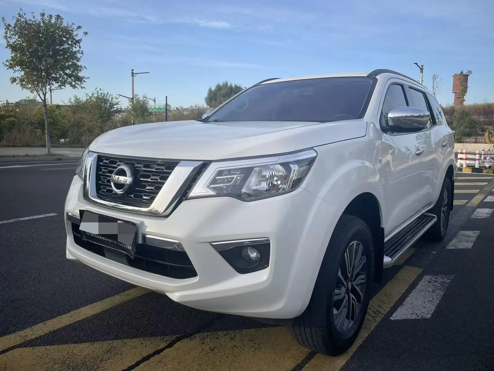 2020 NISSAN TERRA view 1