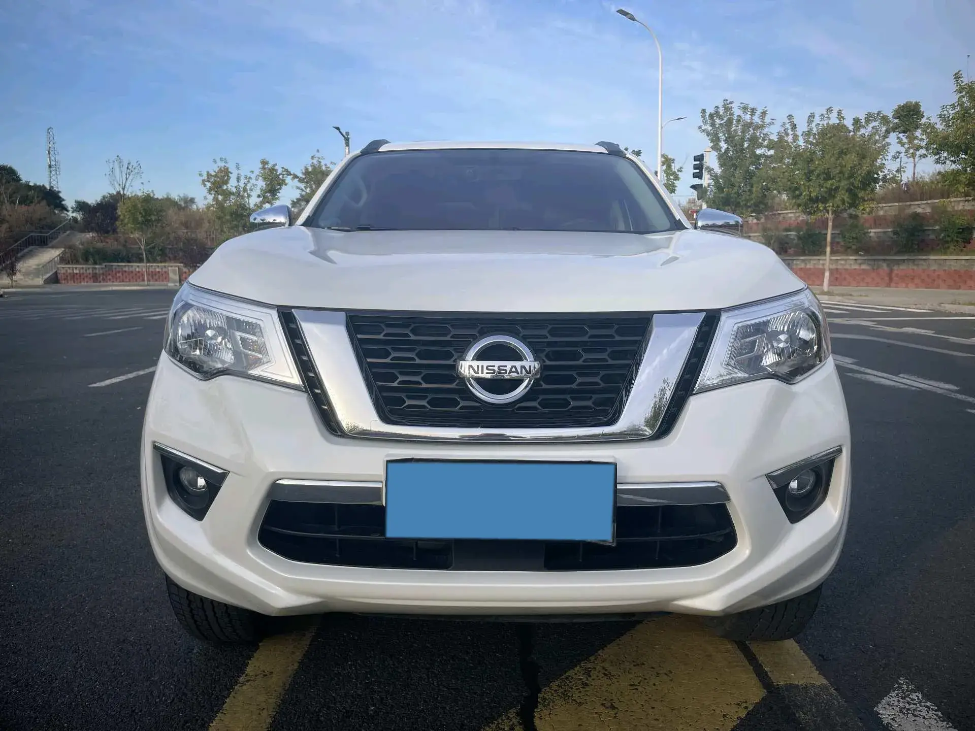 2020 NISSAN TERRA thumbnail 2