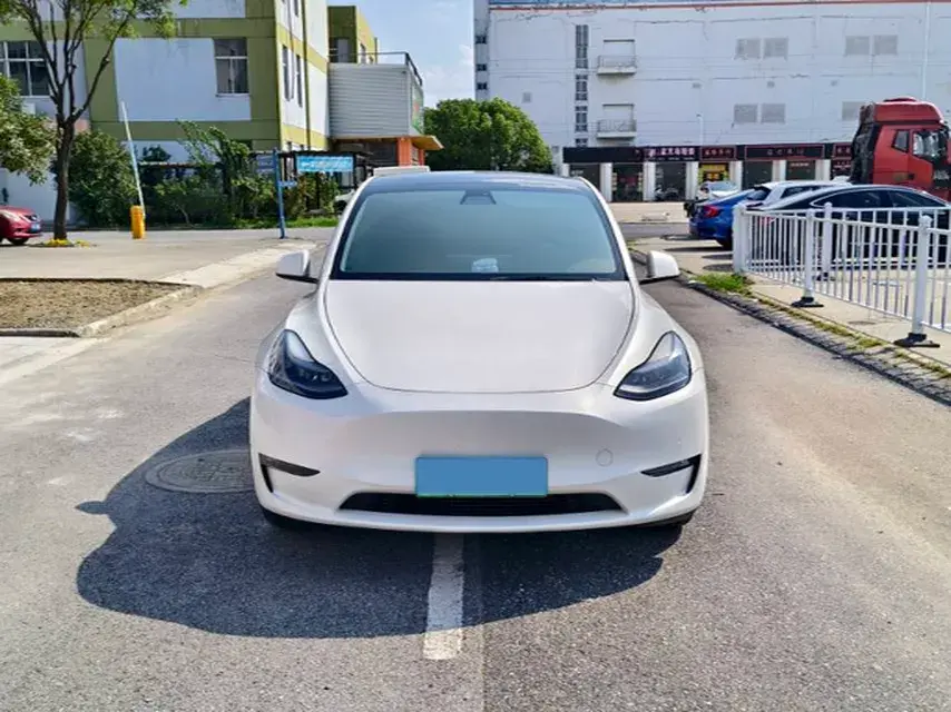 2021 TESLA MODEL thumbnail 2