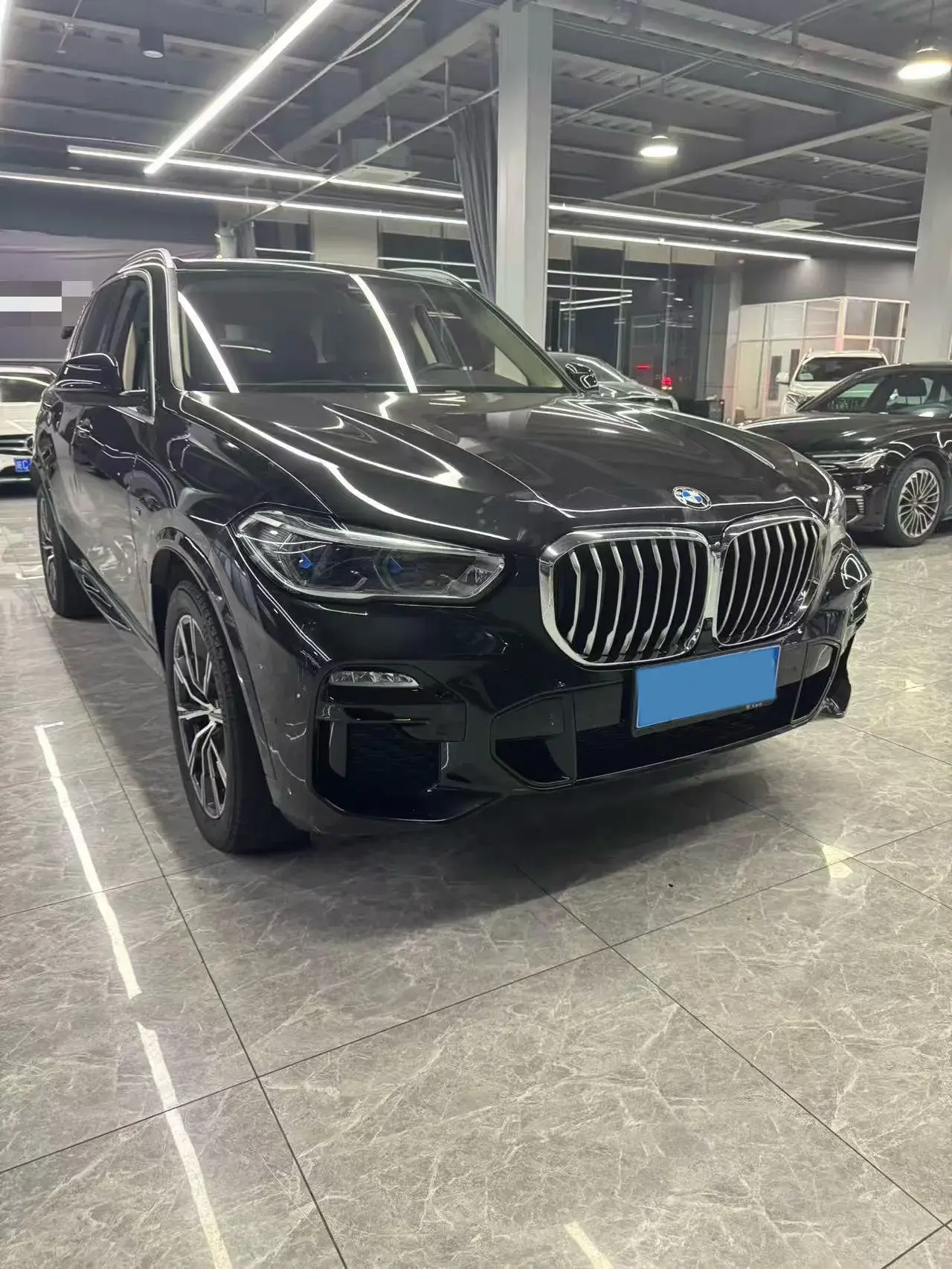 2021 BMW X5 thumbnail 3