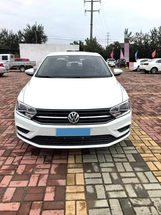 2018 VOLKSWAGEN BORA thumbnail 2