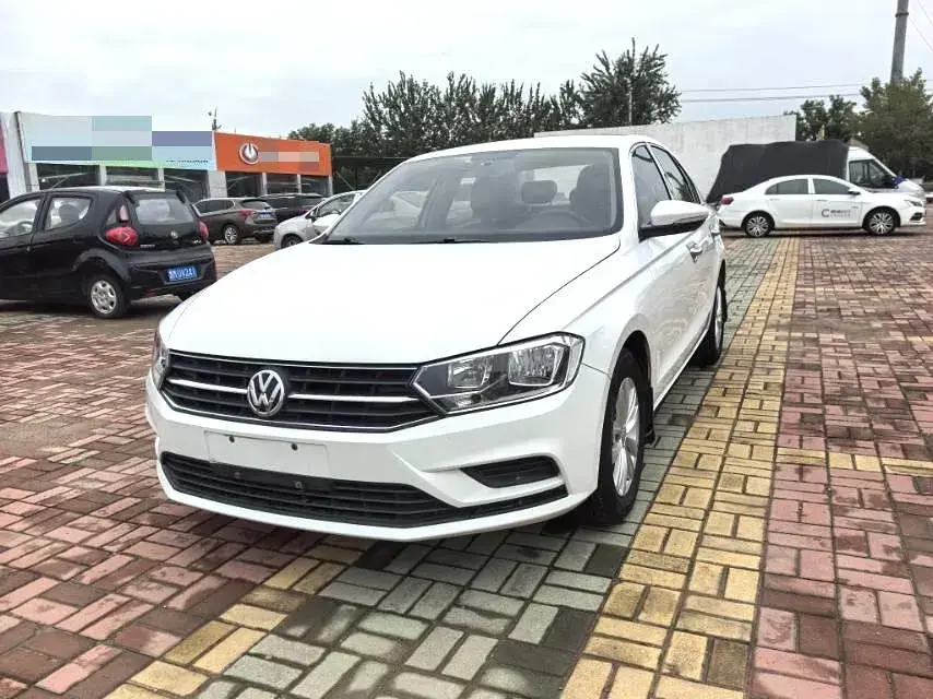 2018 VOLKSWAGEN BORA view 1