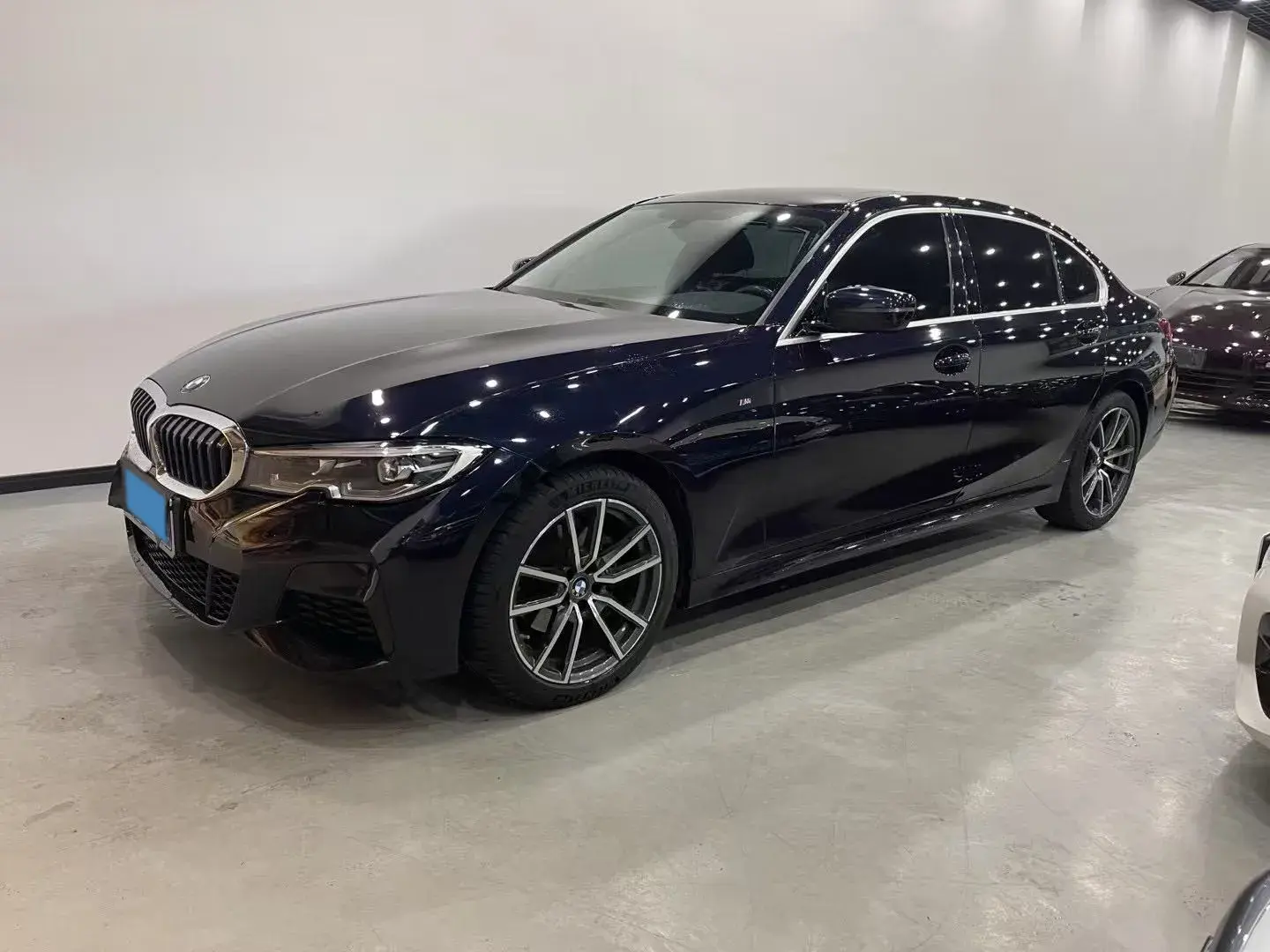 2020 BMW 3 view 1
