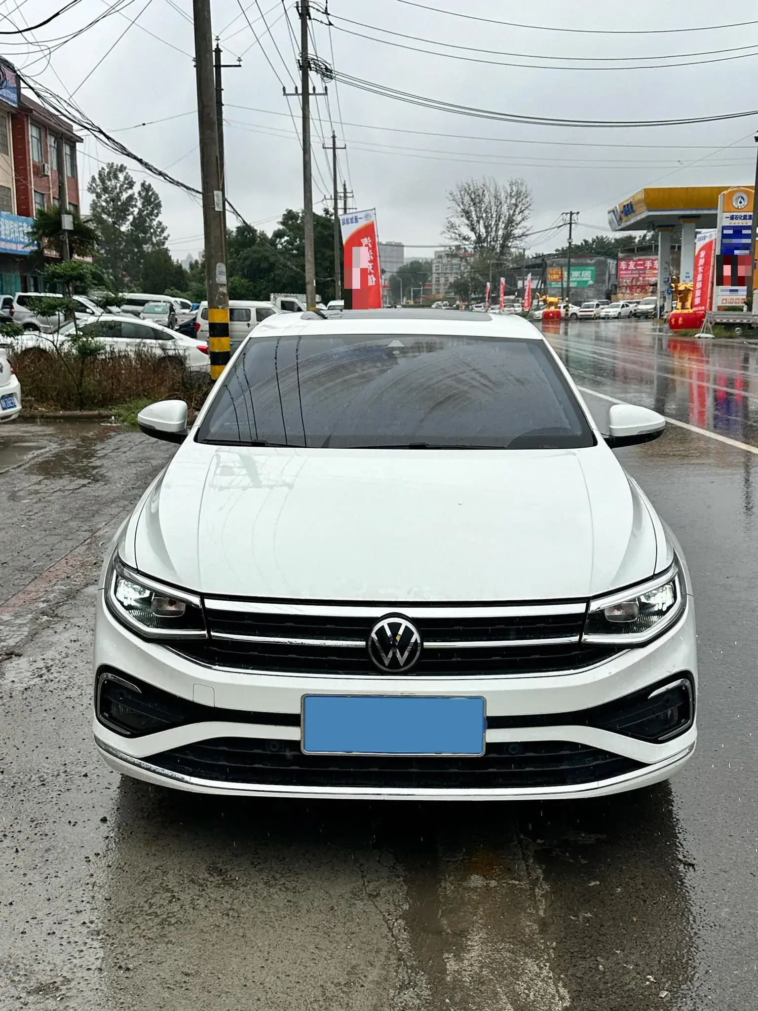 2023 VOLKSWAGEN BORA thumbnail 2