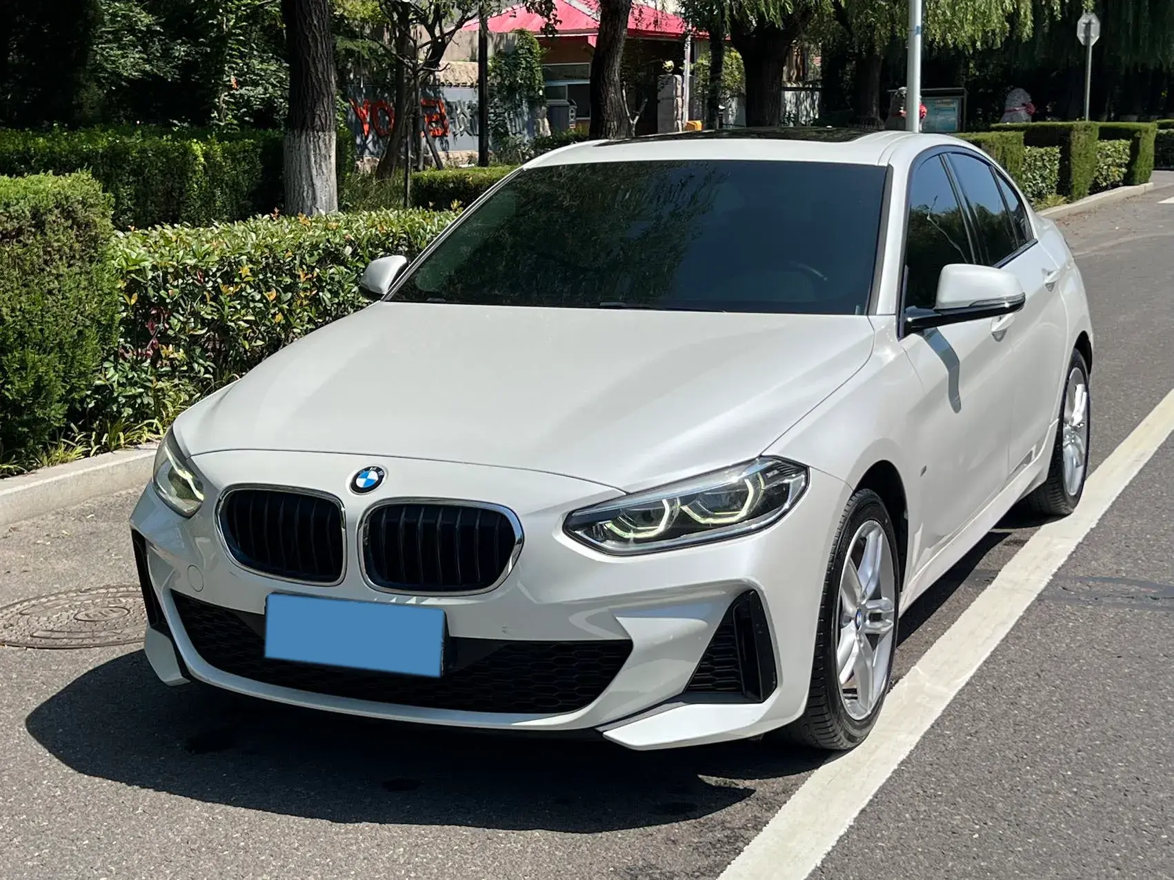 2020 BMW 1 view 1
