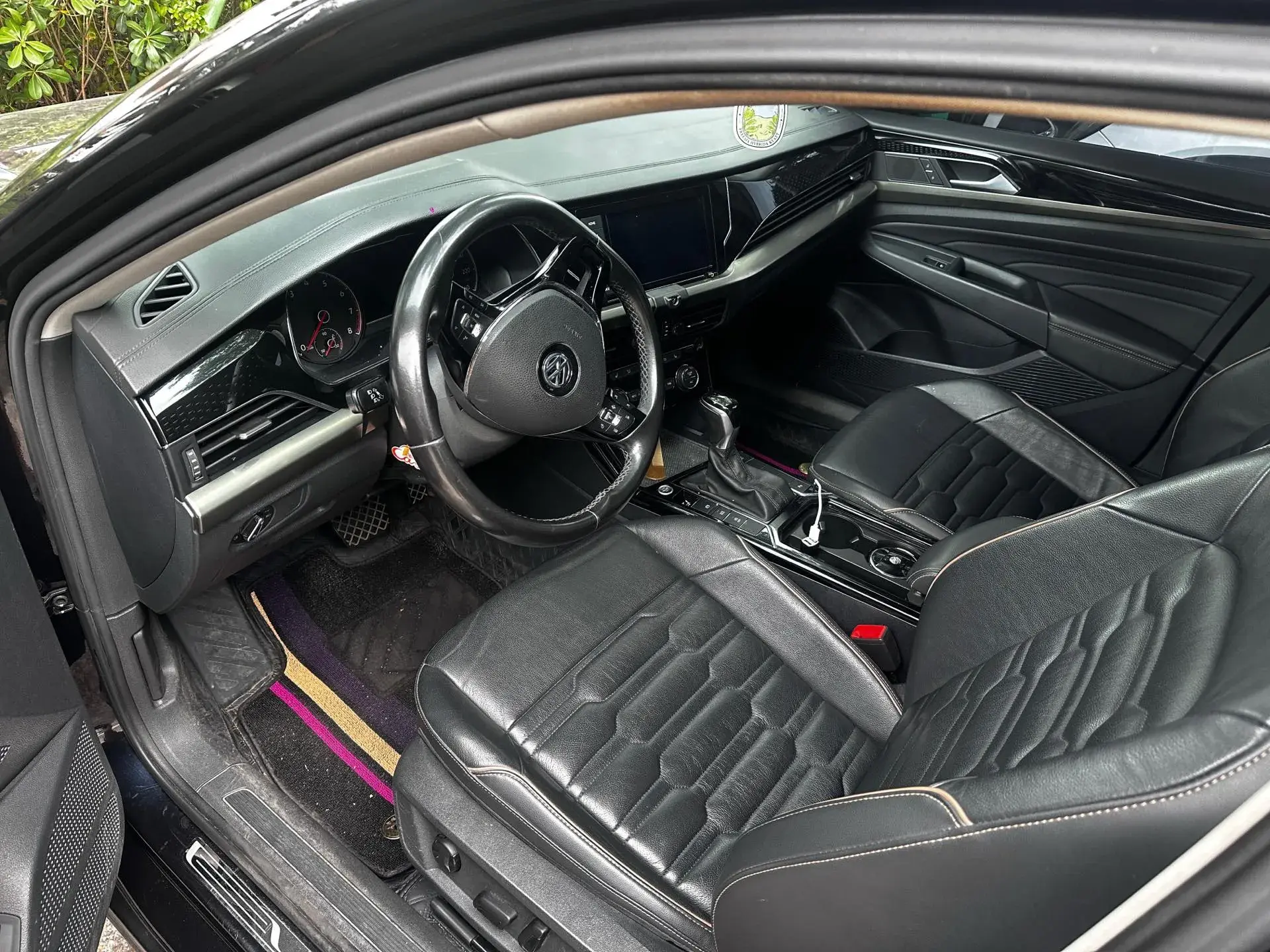 2019 VOLKSWAGEN PASSAT thumbnail 2