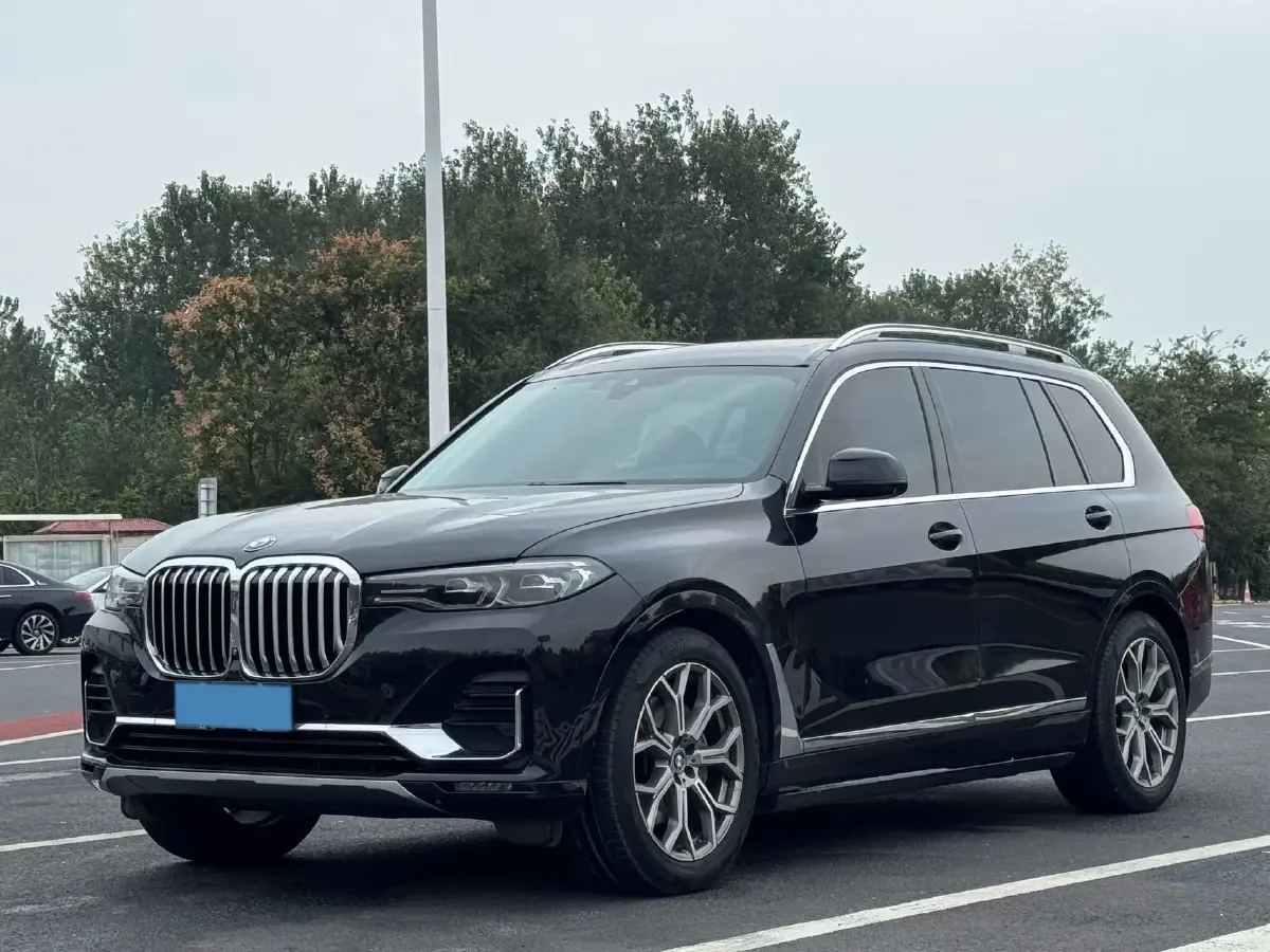2020 BMW X7 3.0T 340HP L6 8AT