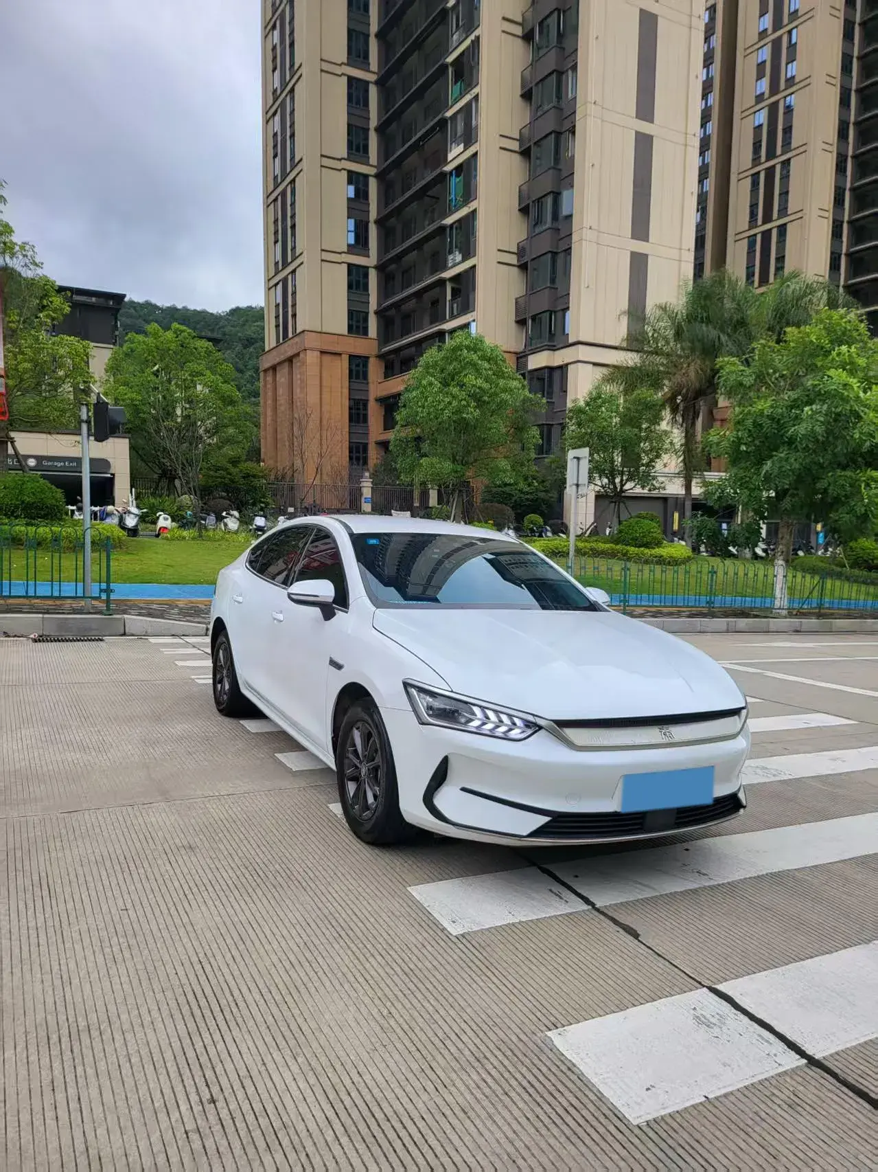 2021 BYD QIN thumbnail 3