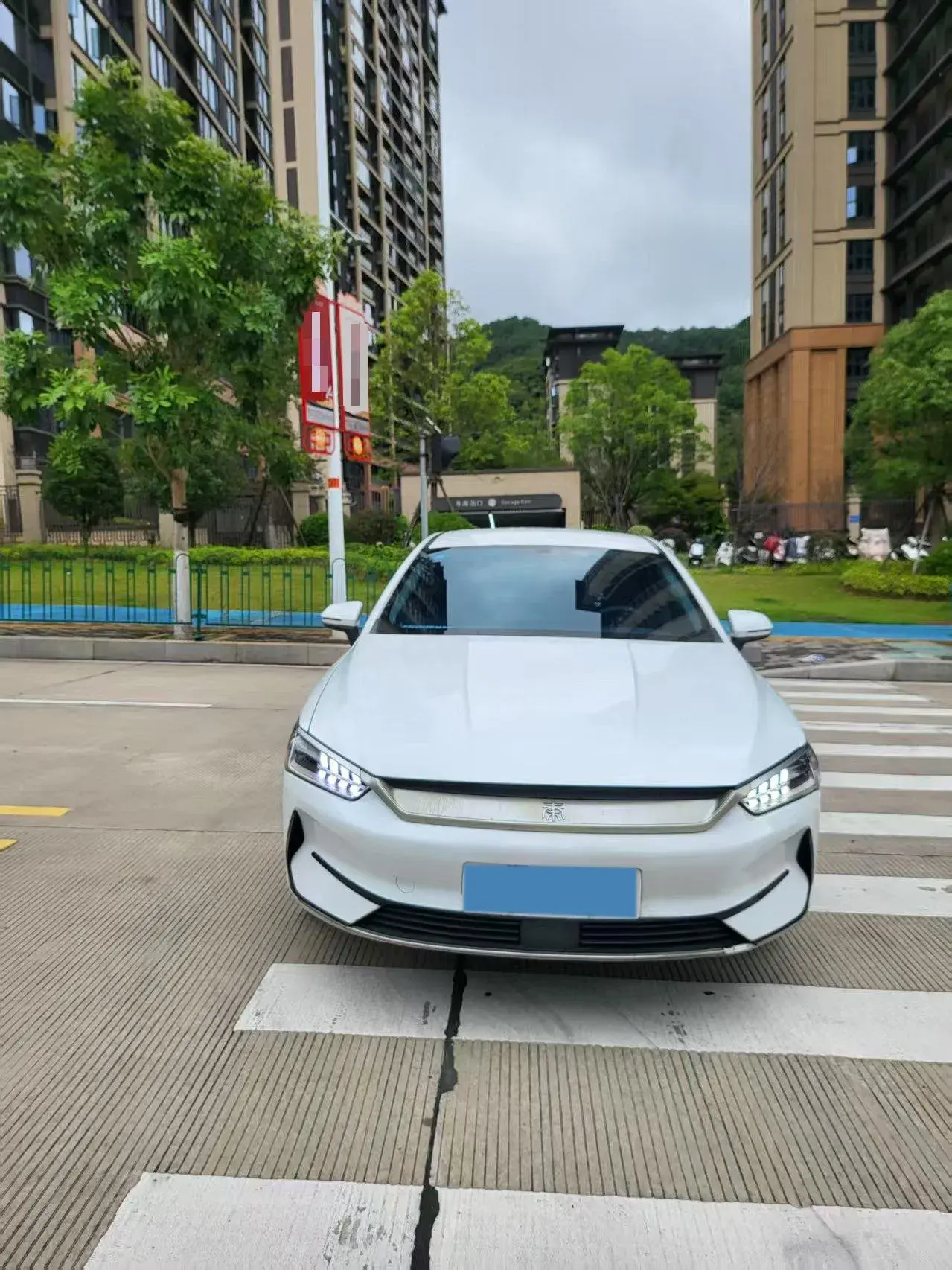 2021 BYD QIN thumbnail 2