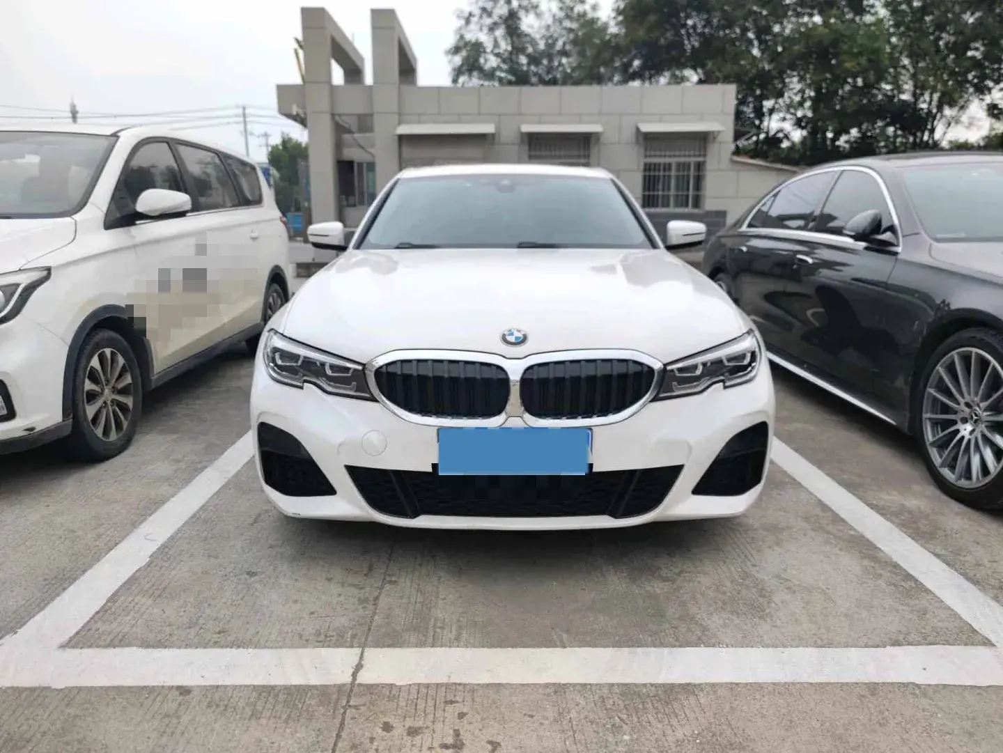 2020 BMW 3 thumbnail 2