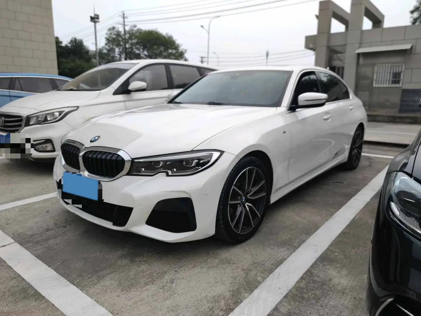 2020 BMW 3 view 1