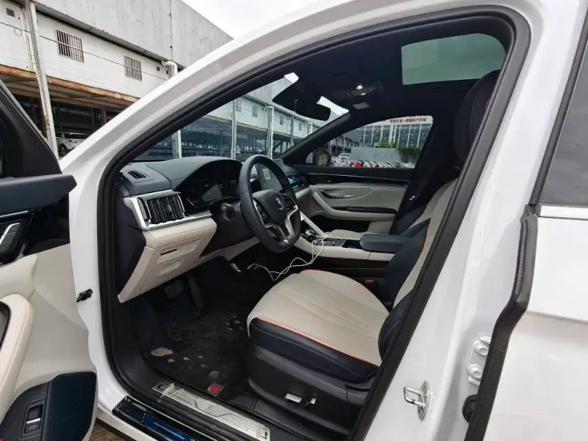 2021 BYD SONG thumbnail 4