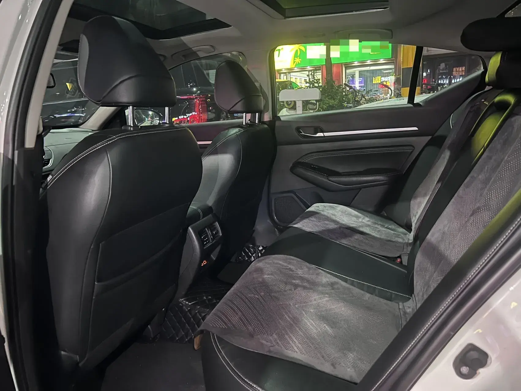 2020 NISSAN TEANA thumbnail 4