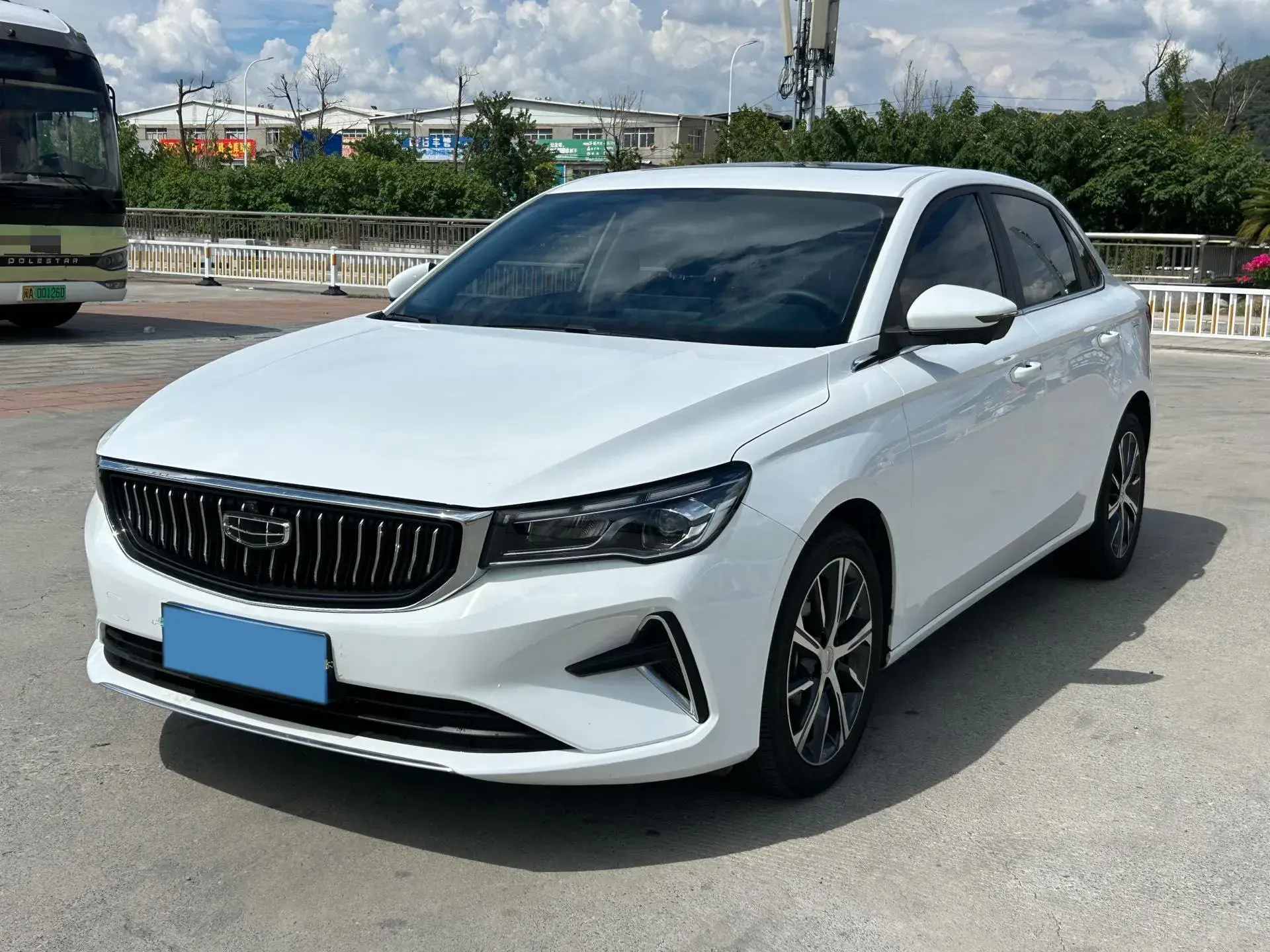 2023 GEELY EMGRAND view 1