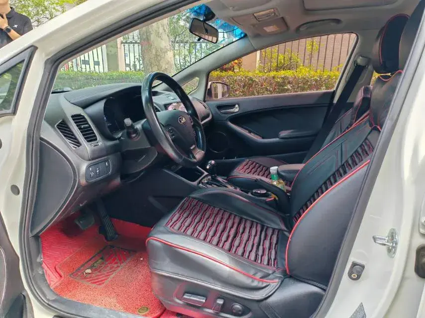 2017 KIA K3 thumbnail 3