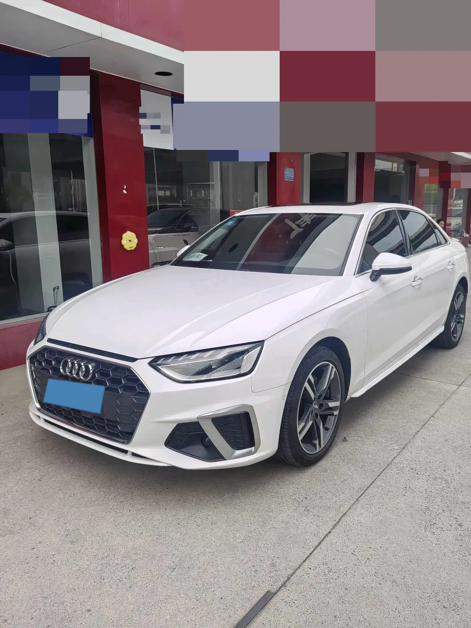 2020 AUDI A4L view 1