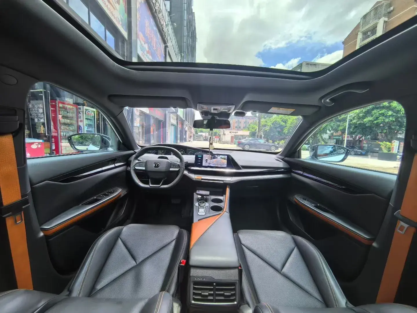 2022 CHANGAN UNI-V thumbnail 4