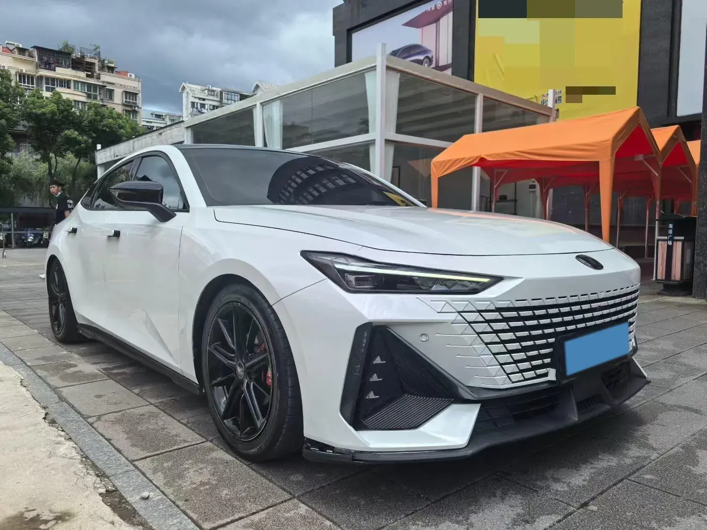 2022 CHANGAN UNI-V thumbnail 3