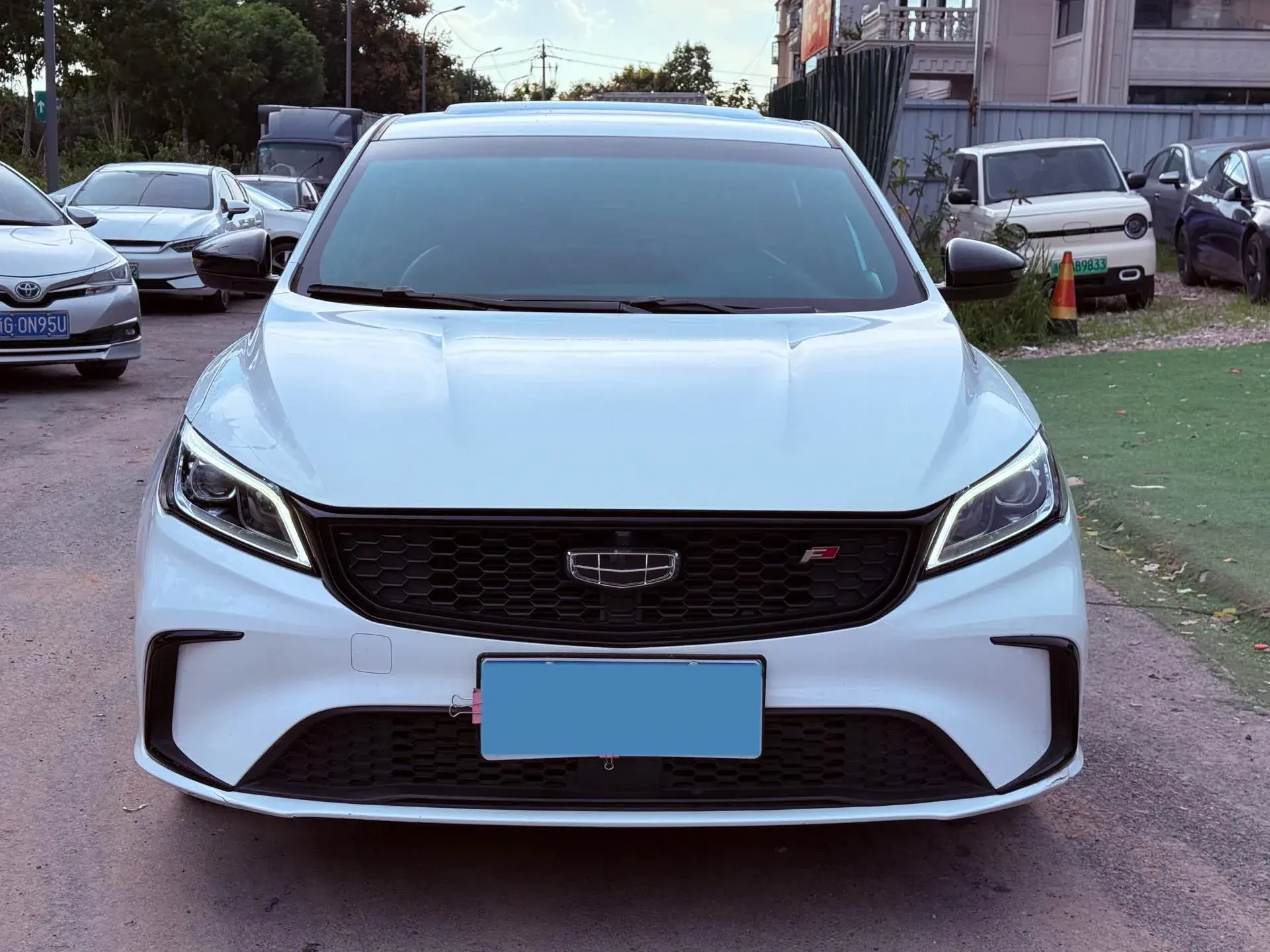 2021 GEELY BINRAY thumbnail 2