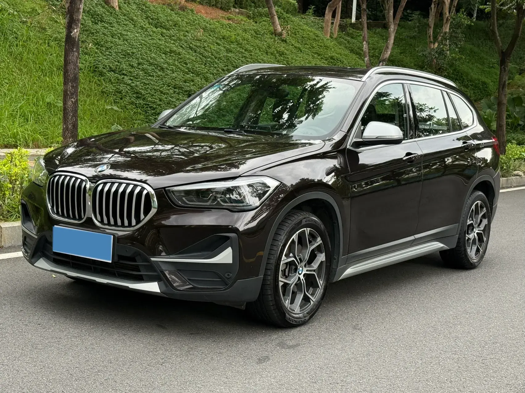 2021 BMW X1 view 1