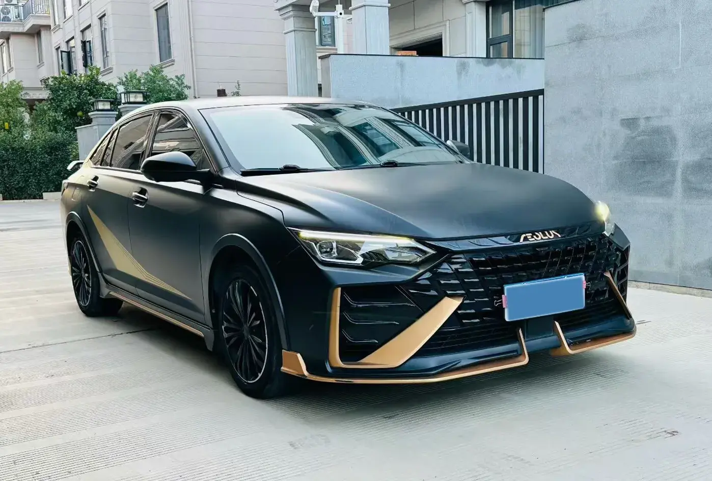 2021 DONGFENG AEOLUS thumbnail 3