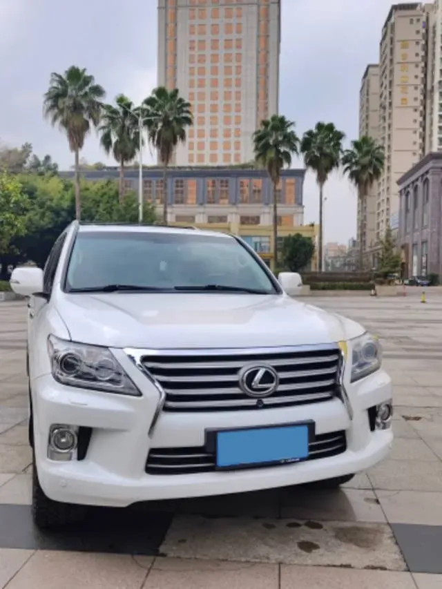 2013 Lexus LX 5.7L 367HP V8 6AT,autocango,china used car exporter,china ev exporter,chinese used car exporter,chinese used ev exporter