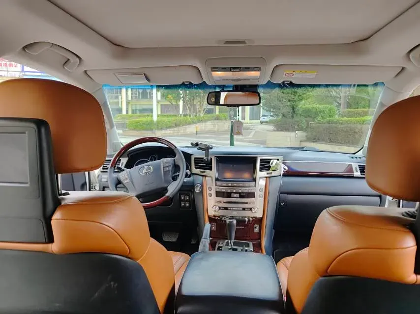 2013 Lexus LX 5.7L 367HP V8 6AT,autocango,china used car exporter,china ev exporter,chinese used car exporter,chinese used ev exporter