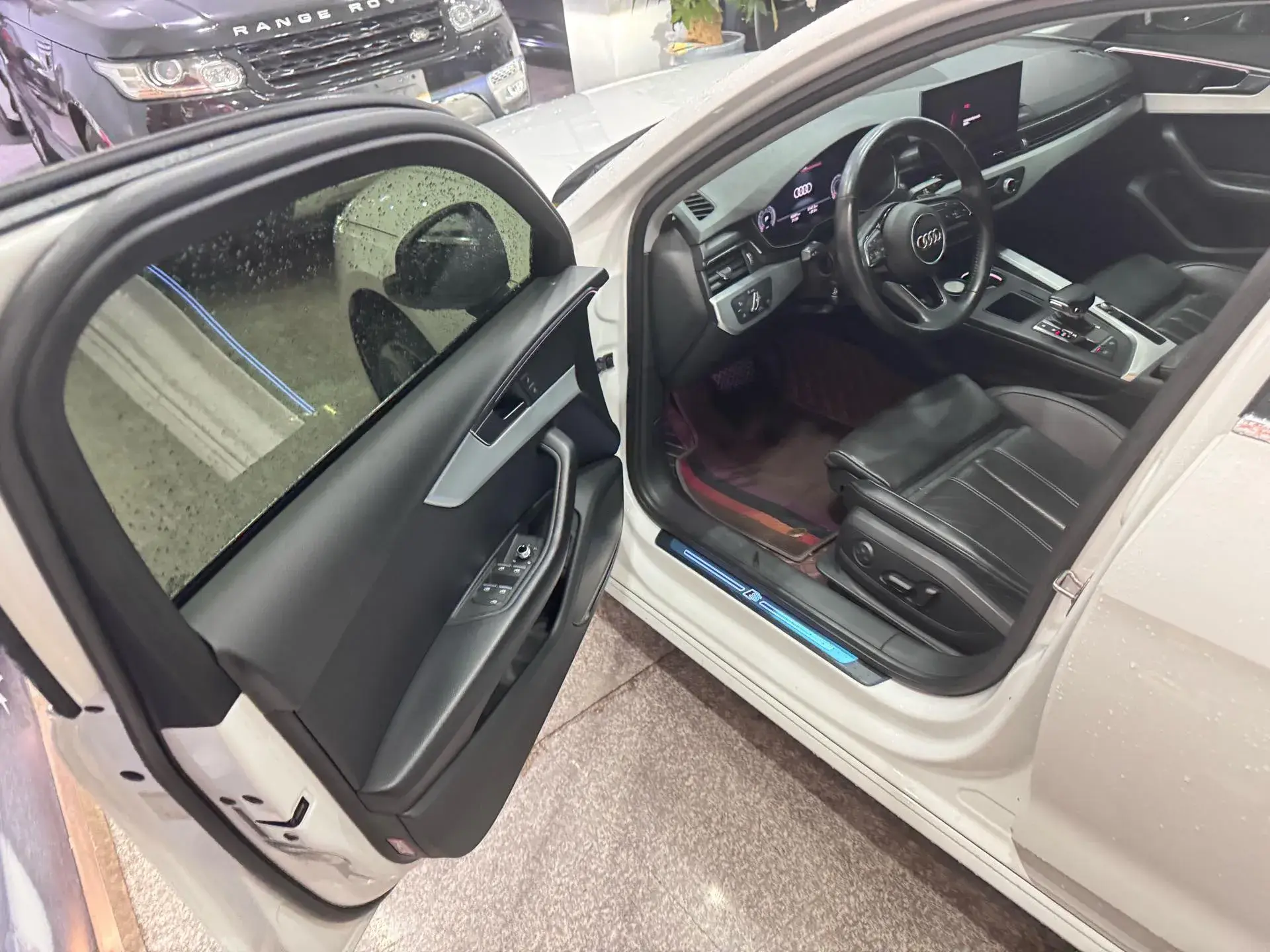 2020 AUDI A4L thumbnail 3