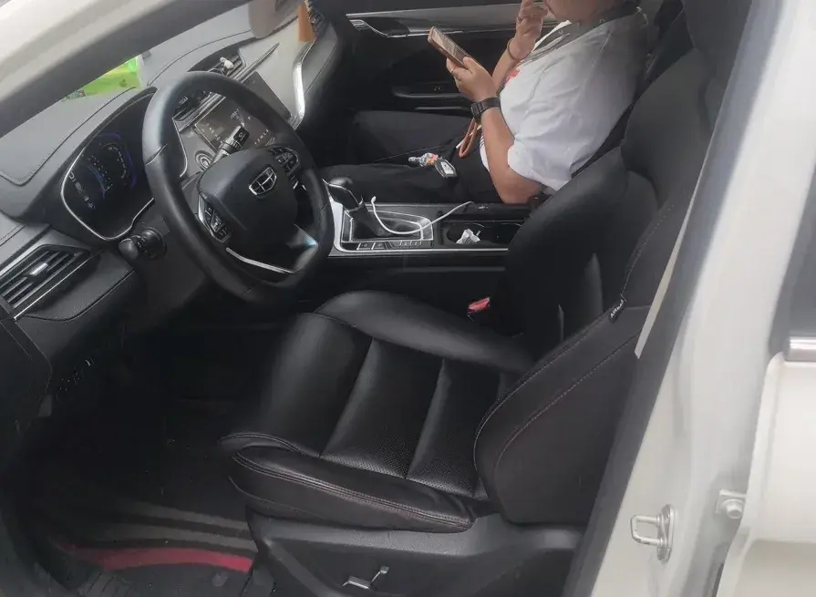 2019 GEELY BINRAY thumbnail 3