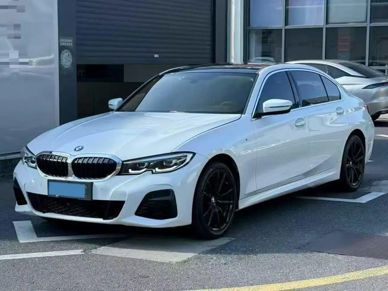2021 BMW 3 view 1