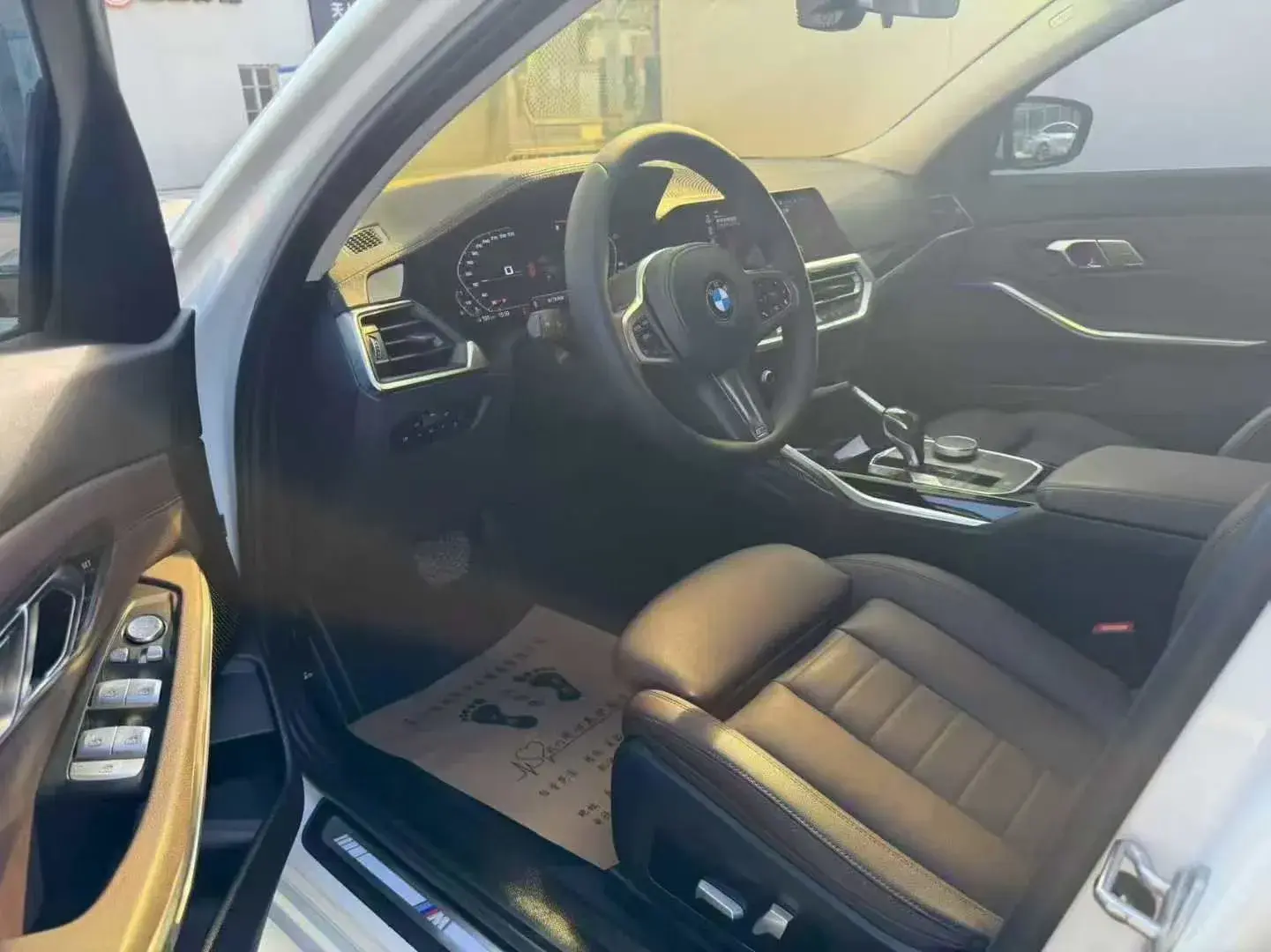 2021 BMW 3 thumbnail 4