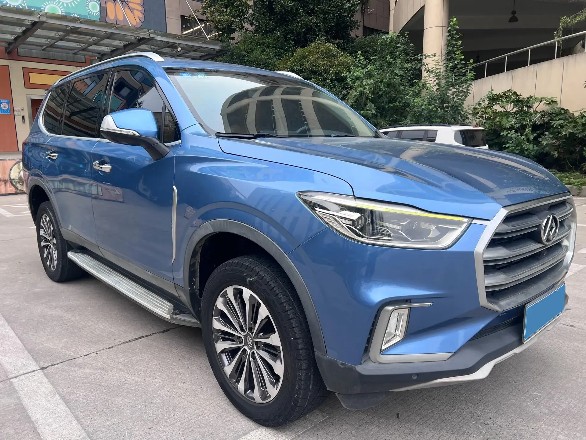 2017 MAXUS D90 thumbnail 3