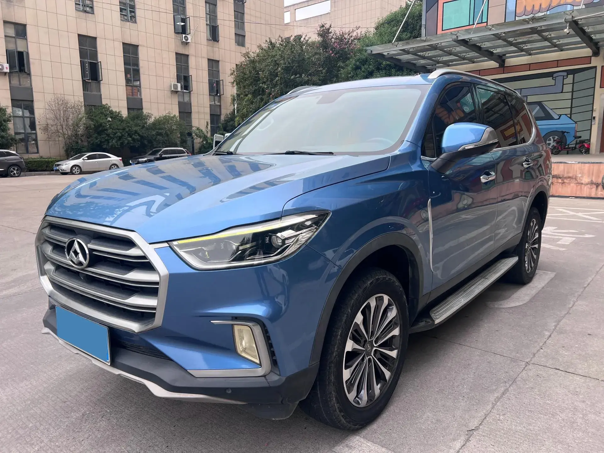 2017 MAXUS D90 view 1