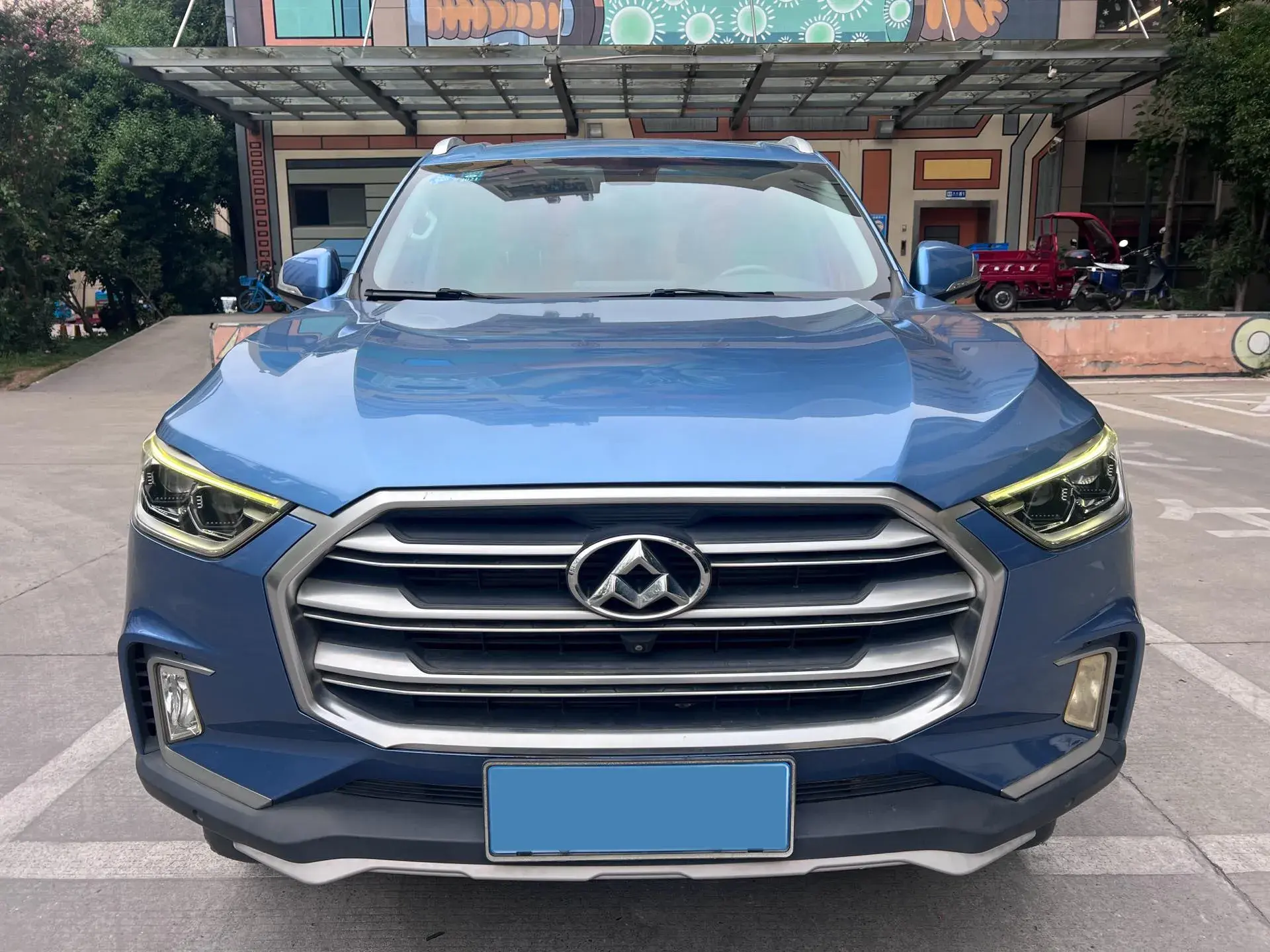 2017 MAXUS D90 thumbnail 2