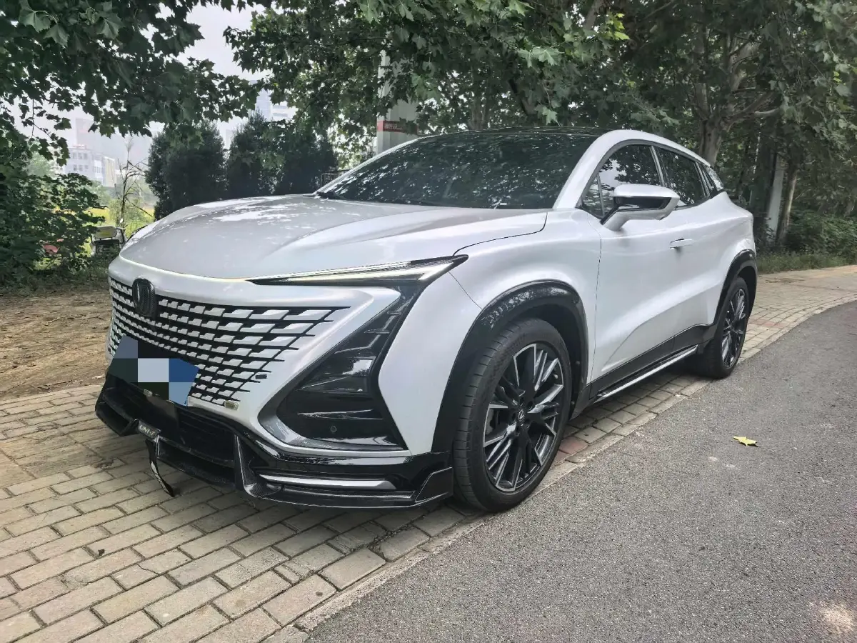 2023 ChangAn UNI-T 1.5T 188HP L4 7DCT
