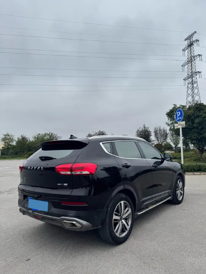 2019 Haval H6 1.5T 169HP L4 7DCT,autocango,china used car exporter,china ev exporter,chinese used car exporter,chinese used ev exporter