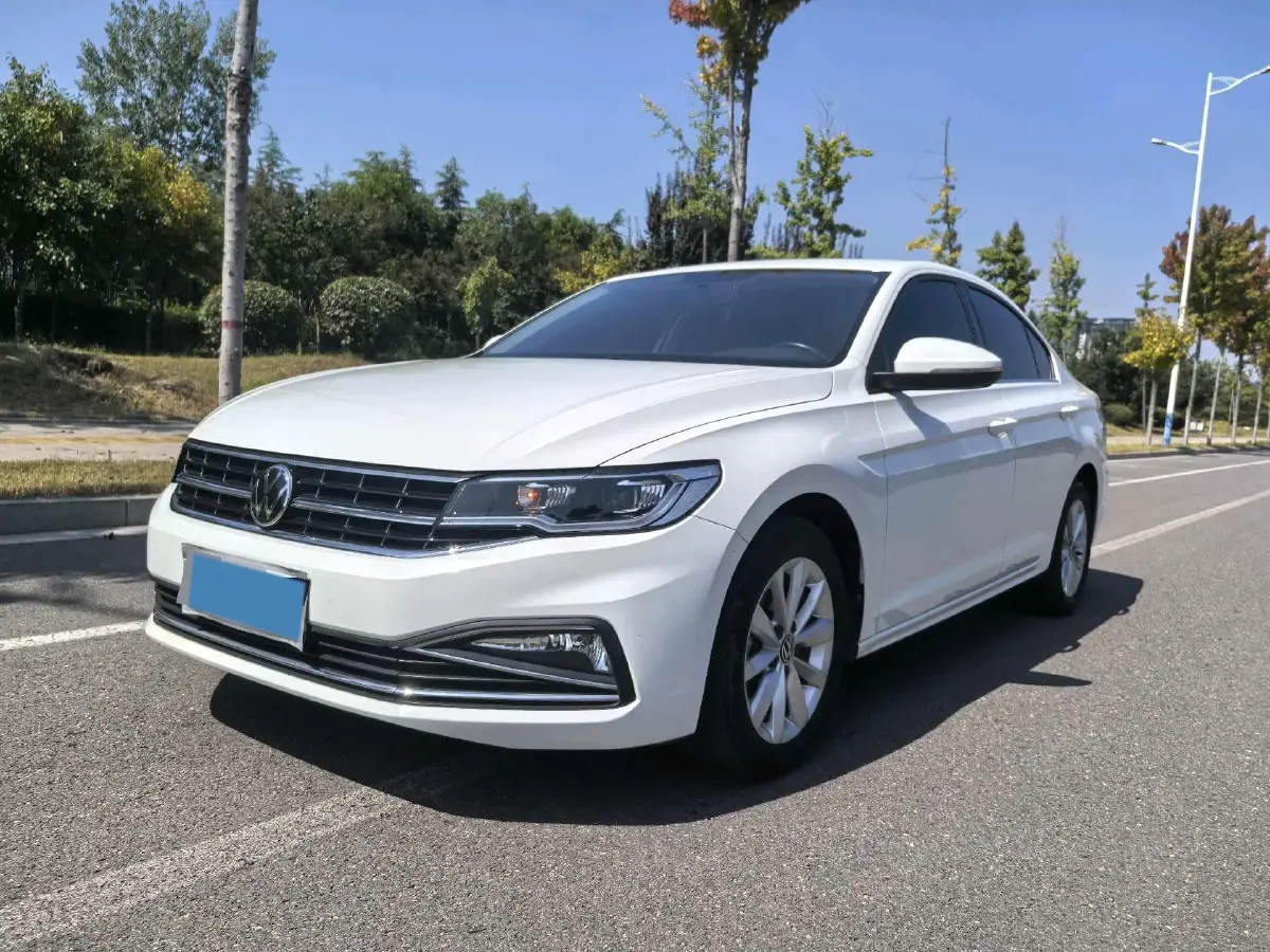 2021 Volkswagen Bora 1.5L 113HP L4 6AT
