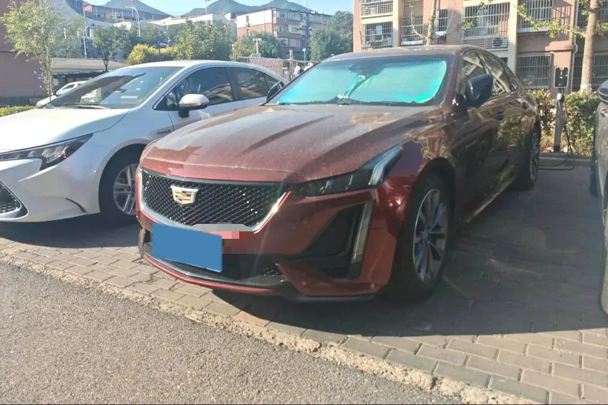 2020 Cadillac CT5 2.0T 241HP L4 10AT