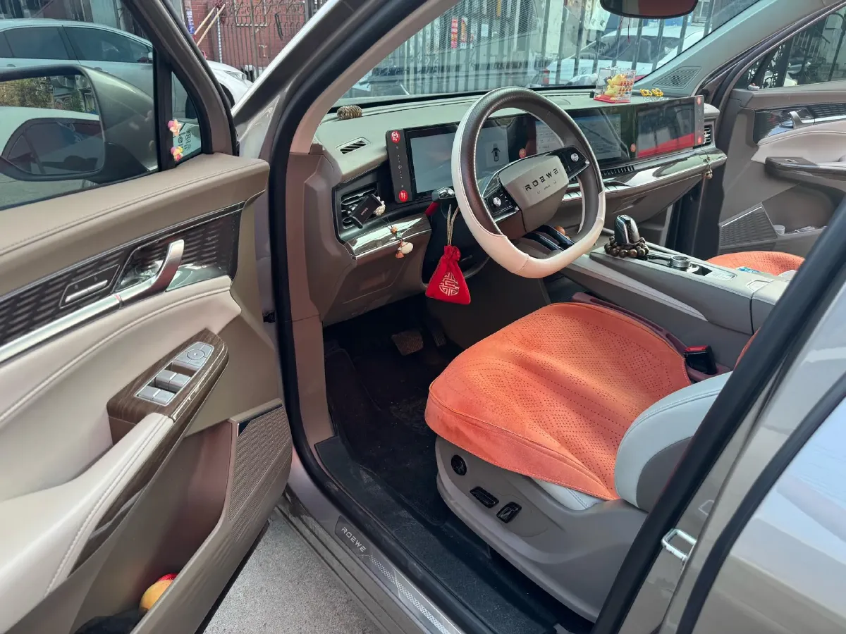 2023 Roewe RX9 2.0T 242HP L4 9AT,autocango,china used car exporter,china ev exporter,chinese used car exporter,chinese used ev exporter