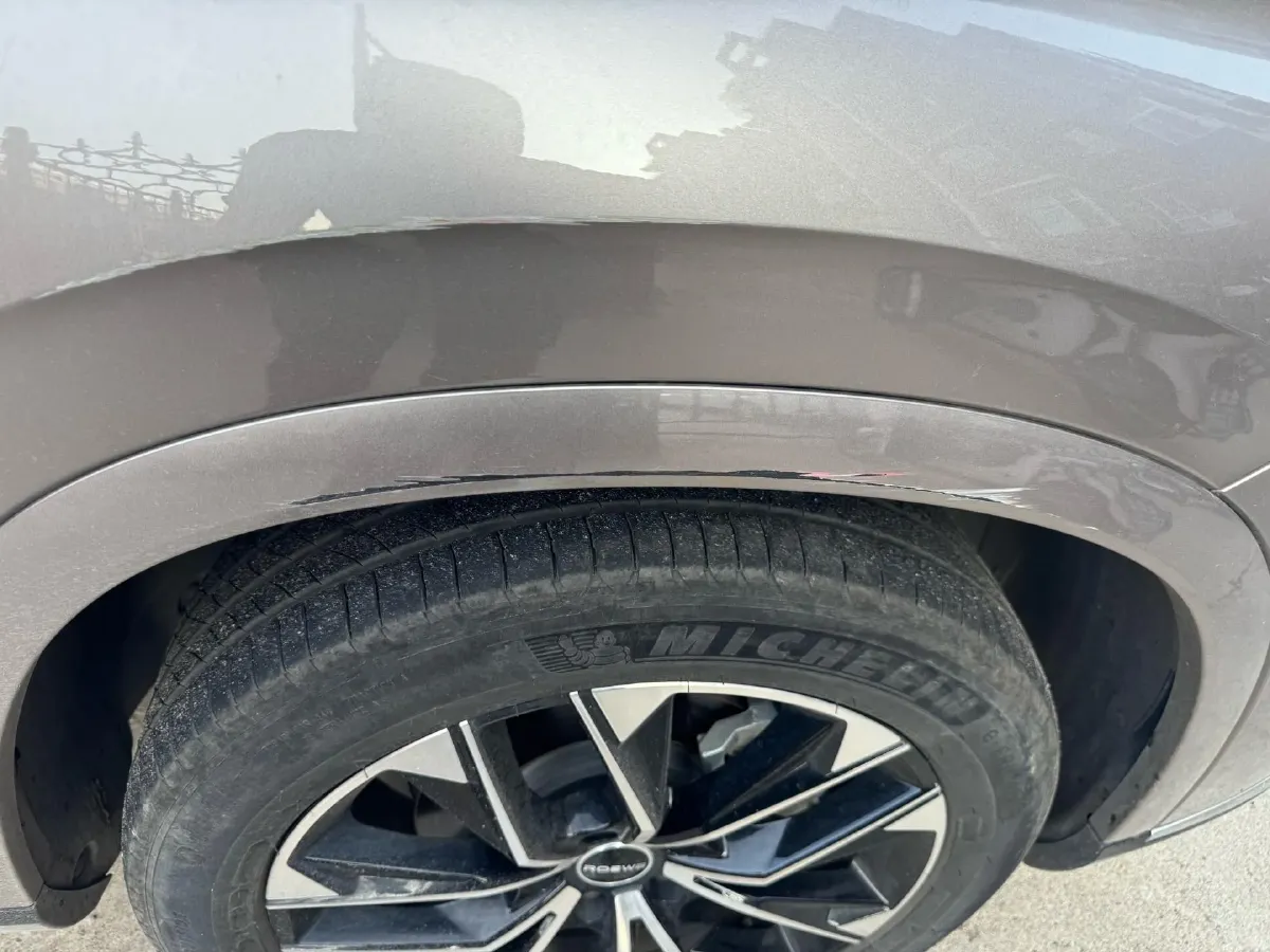 2023 Roewe RX9 2.0T 242HP L4 9AT,autocango,china used car exporter,china ev exporter,chinese used car exporter,chinese used ev exporter