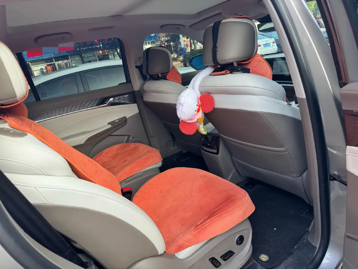 2023 Roewe RX9 2.0T 242HP L4 9AT,autocango,china used car exporter,china ev exporter,chinese used car exporter,chinese used ev exporter