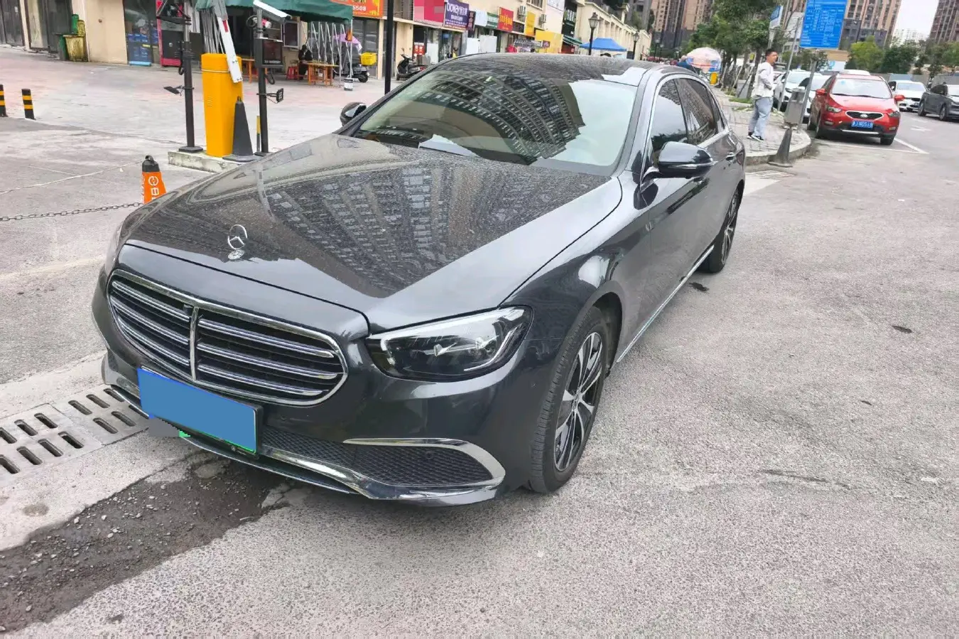 2022 Mercedes-Benz E Class 2.0T 211HP L4 9AT PHEV 25.4KWH