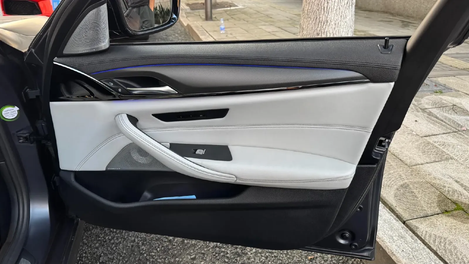 2018 BMW M5 4.4T 600HP V8 8AT,autocango,china used car exporter,china ev exporter,chinese used car exporter,chinese used ev exporter