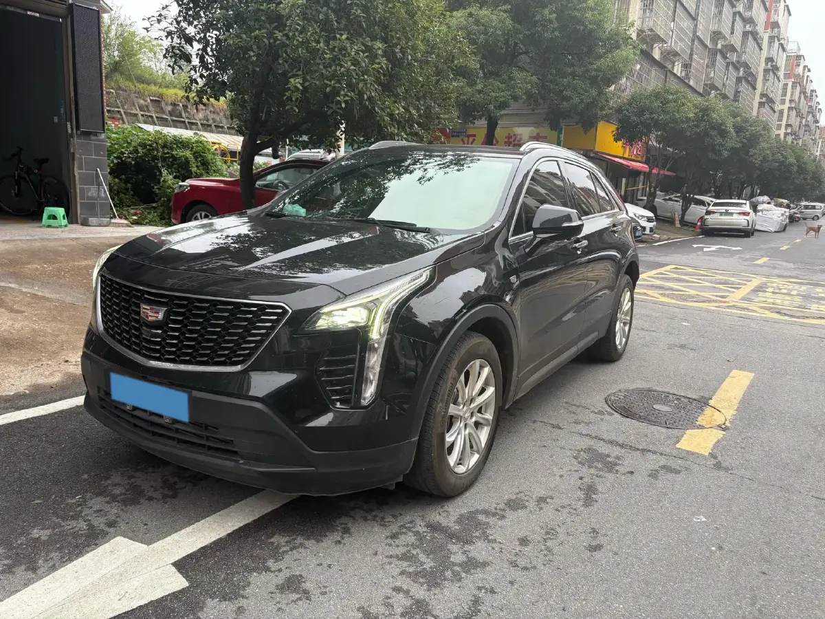 2021 Cadillac XT4 2.0T 237HP L4 9AT