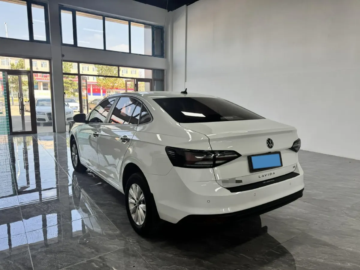 2023 Volkswagen Lavida 1.5L 110HP L4 6AT,autocango,china used car exporter,china ev exporter,chinese used car exporter,chinese used ev exporter