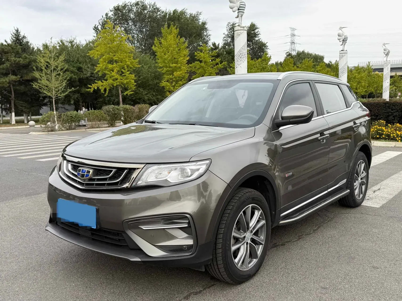 2020 GEELY AZKARRA view 1